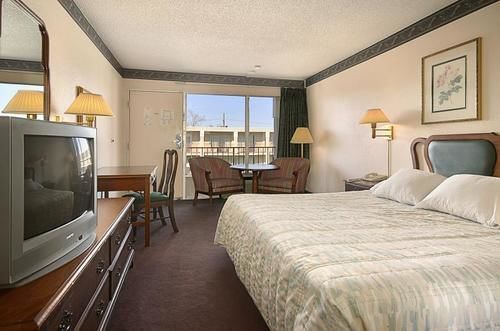 Baton Rouge West Inn ميناء ألين المظهر الخارجي الصورة