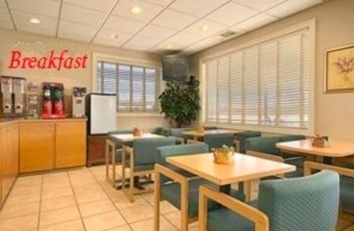 Baton Rouge West Inn ميناء ألين المظهر الخارجي الصورة